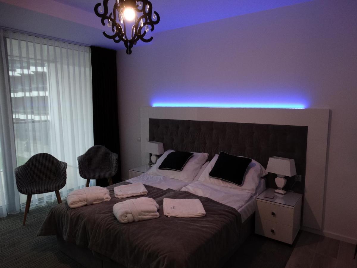 Seaside Apartment *